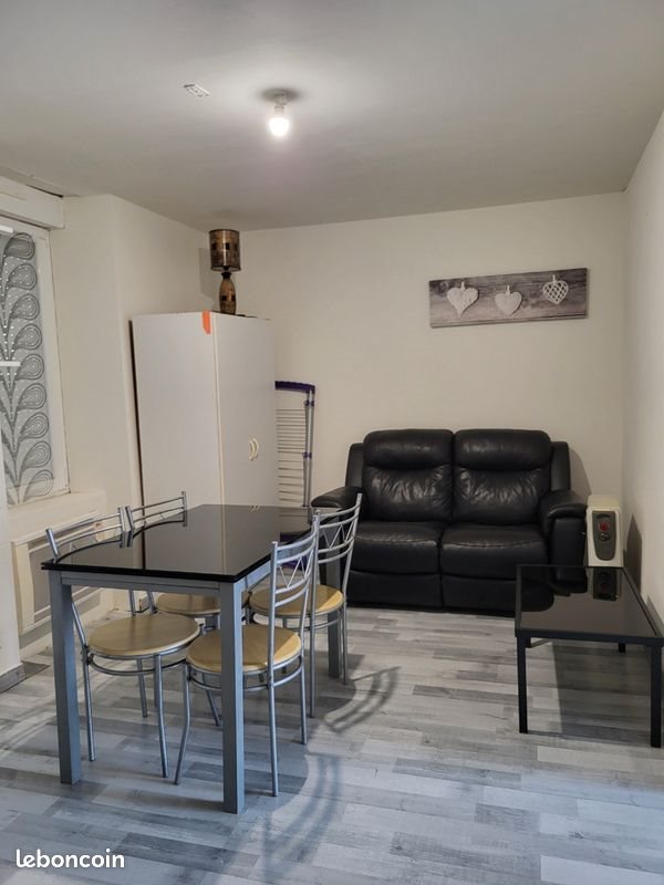 Appartement à louer, 35m², Questembert