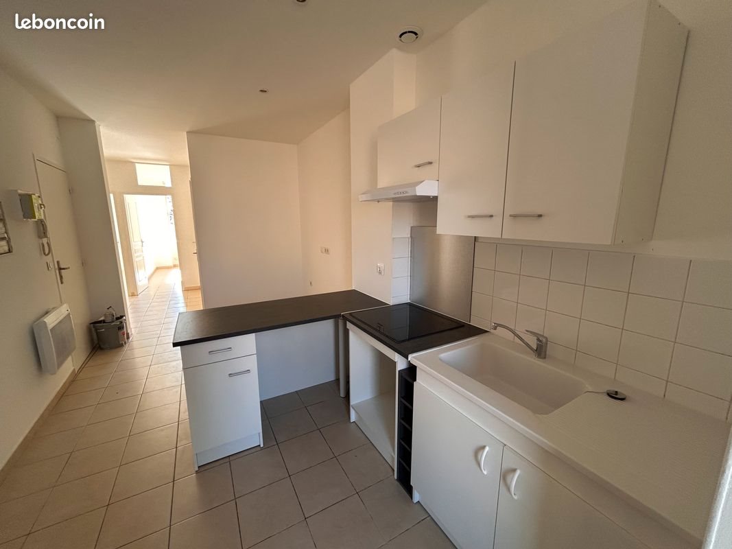 Appartement à louer, 55m², Alès