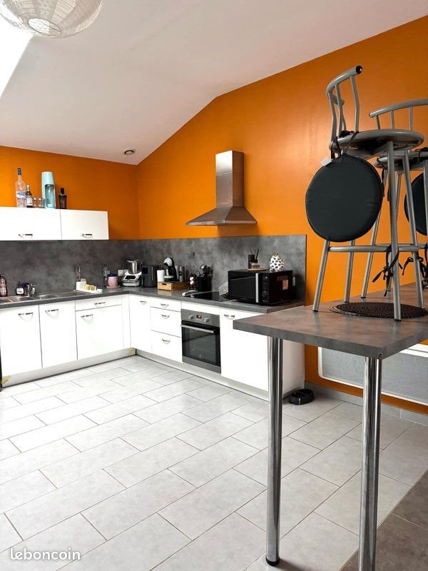 Appartement à louer, 120m², Benney