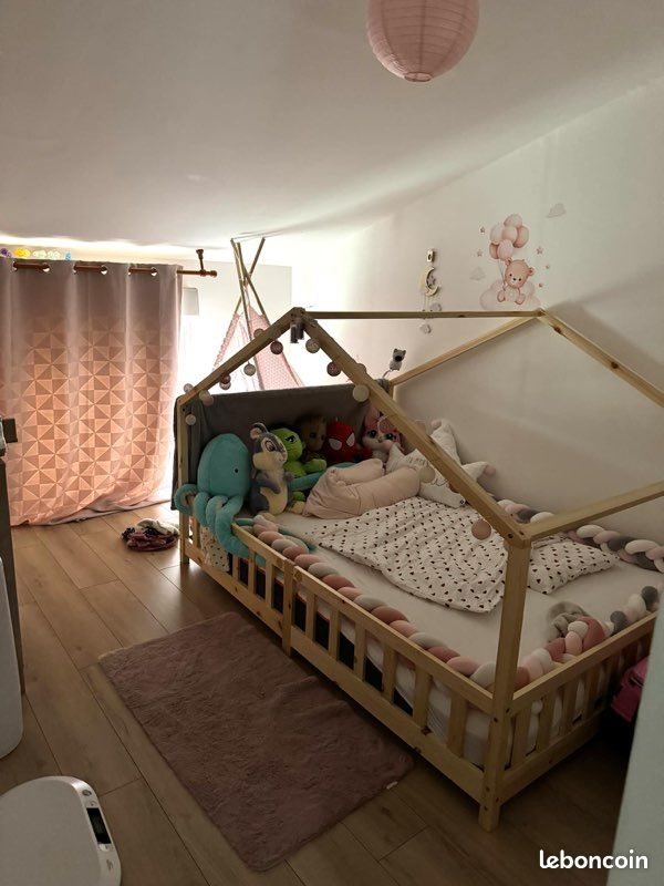 Appartement à louer, 120m², Benney