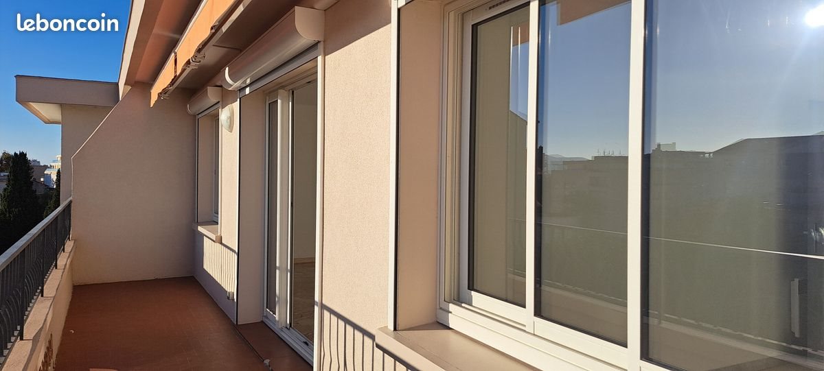 Appartement à louer, 72m², Saint-Raphaël