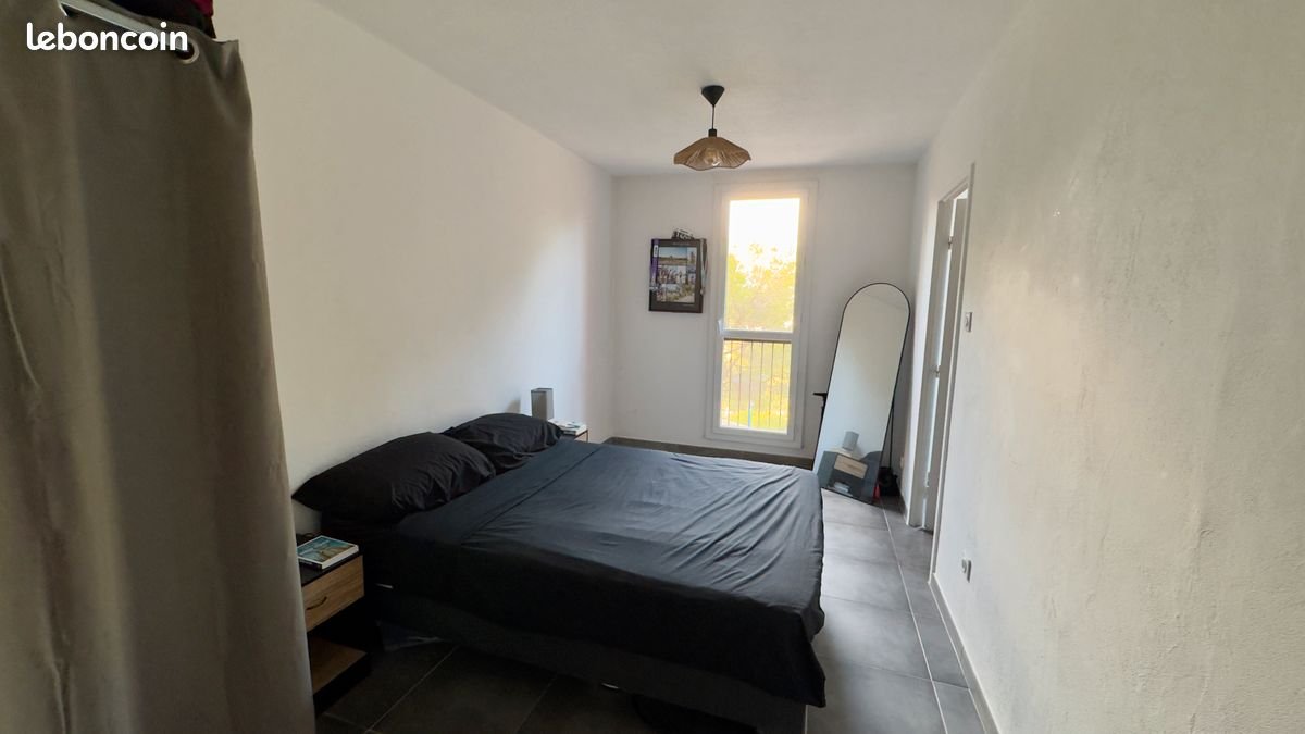 Appartement à louer, 45m², Carros