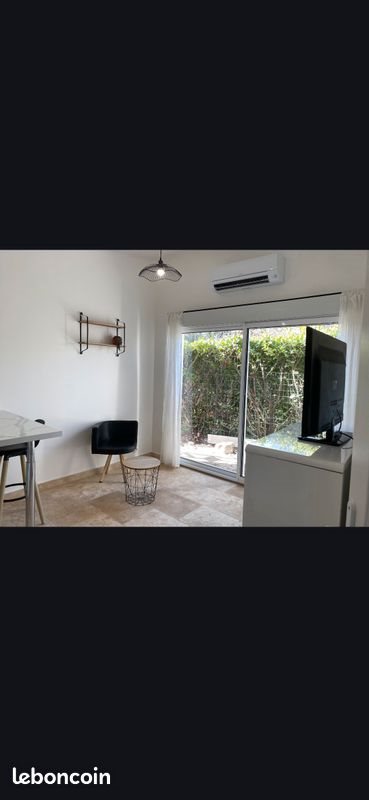Appartement à louer, 23m², Sénas