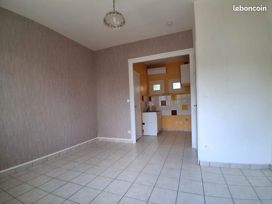 Appartement à louer, 19m², Vichy