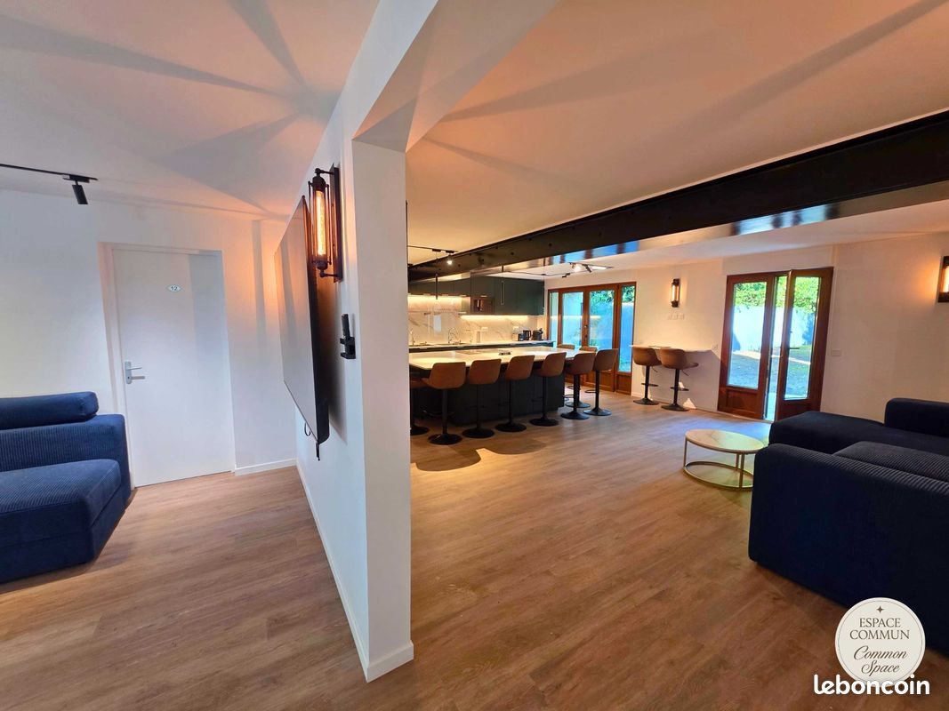 Maison à louer, 300m², Noisy-le-Grand