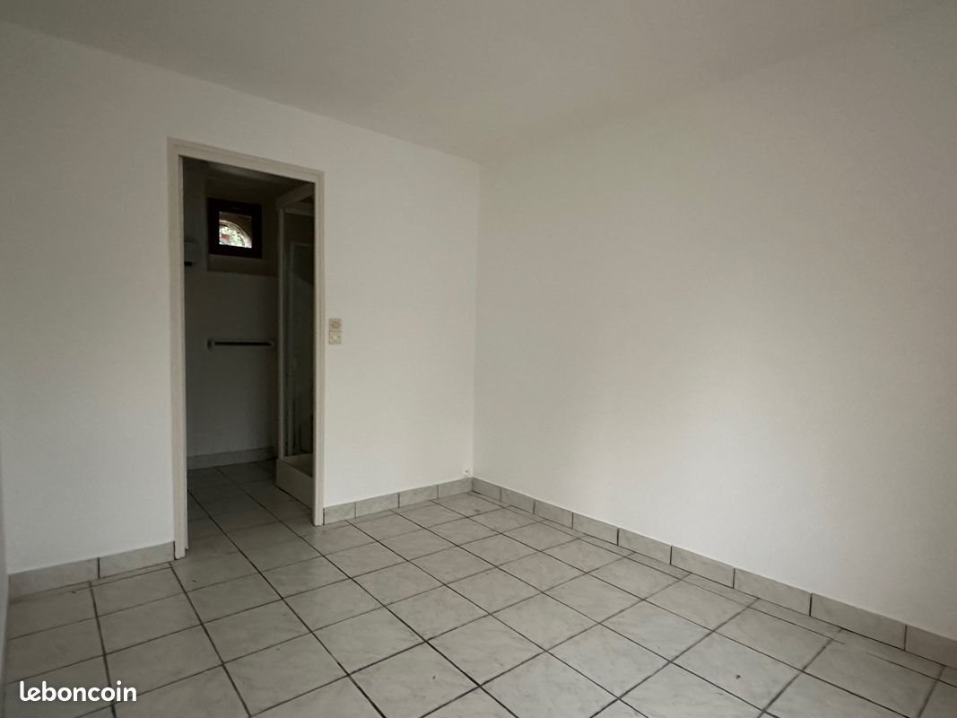 Appartement à louer, 45m², Lamballe