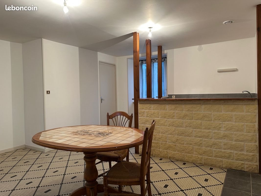 Appartement à louer, 45m², Lamballe