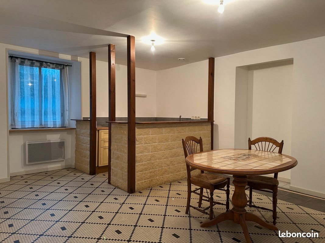 Appartement à louer, 45m², Lamballe