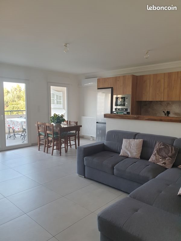 Appartement à louer, 80m², Ajaccio