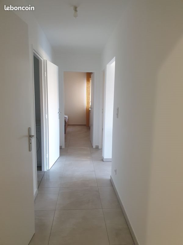 Appartement à louer, 80m², Ajaccio
