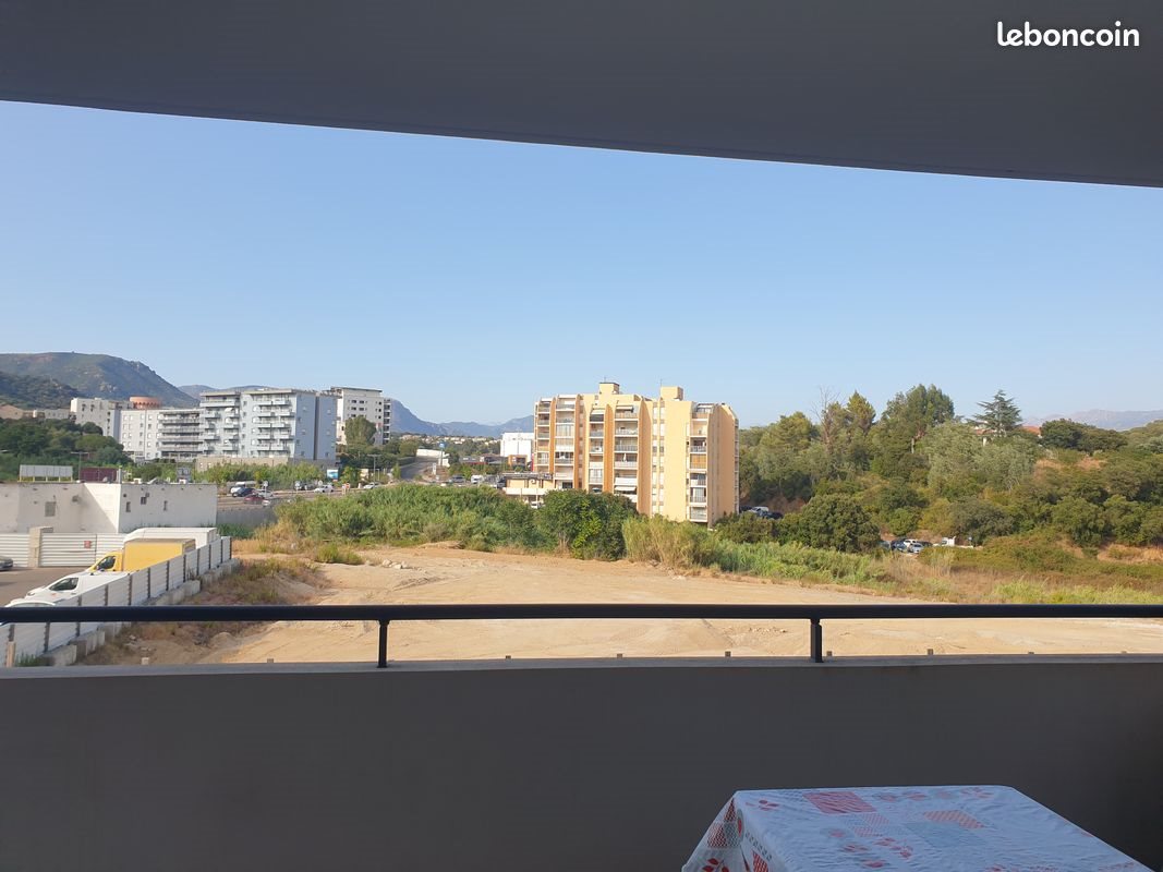 Appartement à louer, 80m², Ajaccio