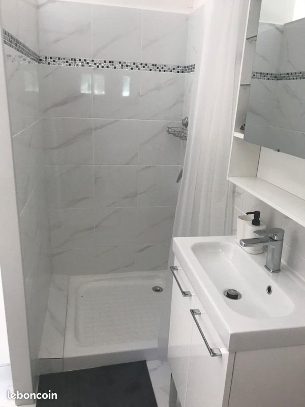 Appartement à louer, 22m², Carnoux-en-Provence