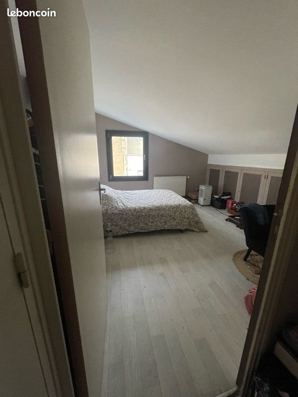 Maison à louer, 97m², Neuville-de-Poitou