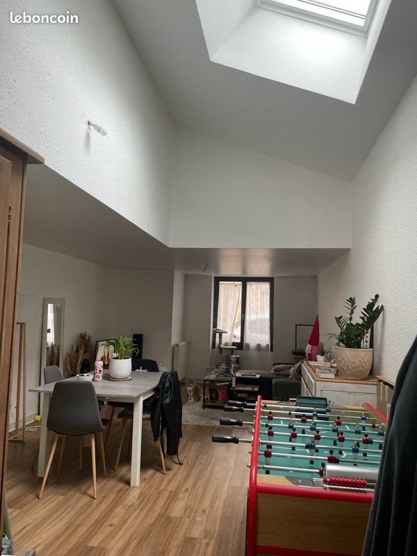 Maison à louer, 97m², Neuville-de-Poitou