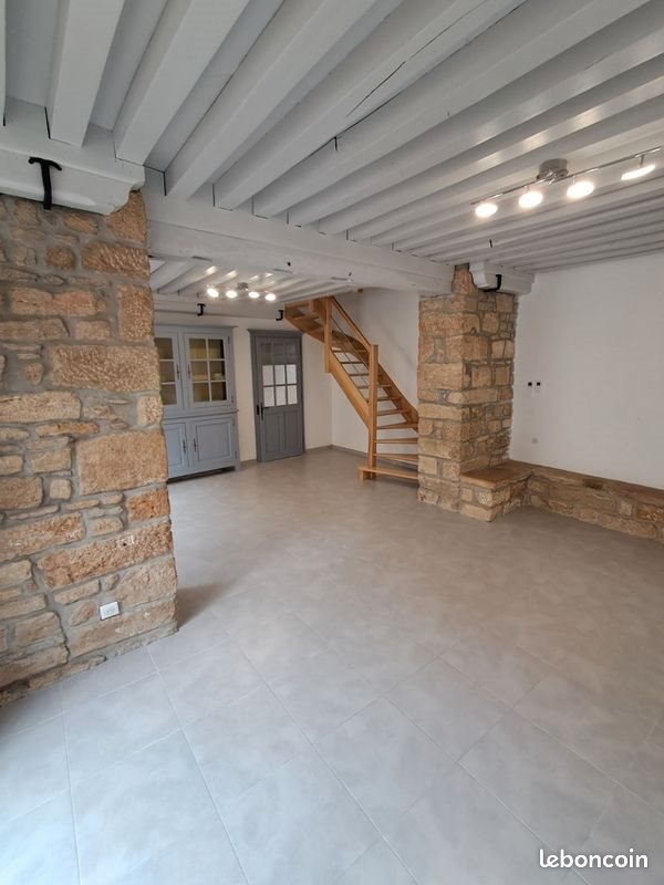 Appartement à louer, 112m², Sombernon