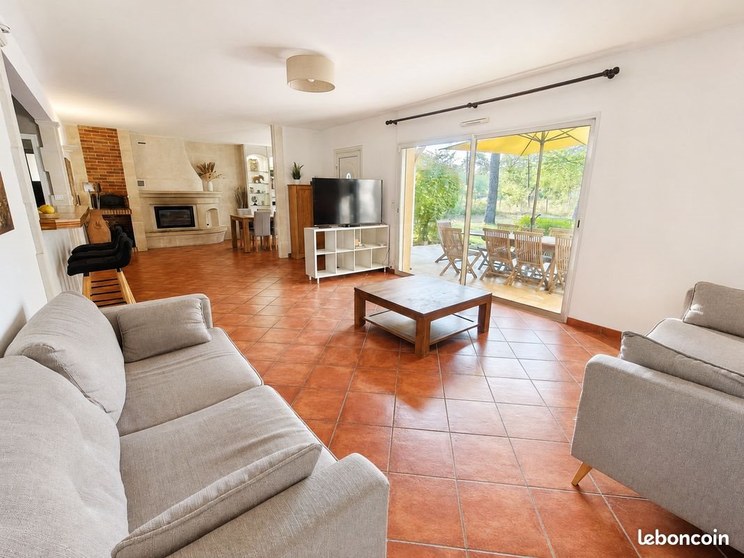 Maison à vendre, 147m², Lugos