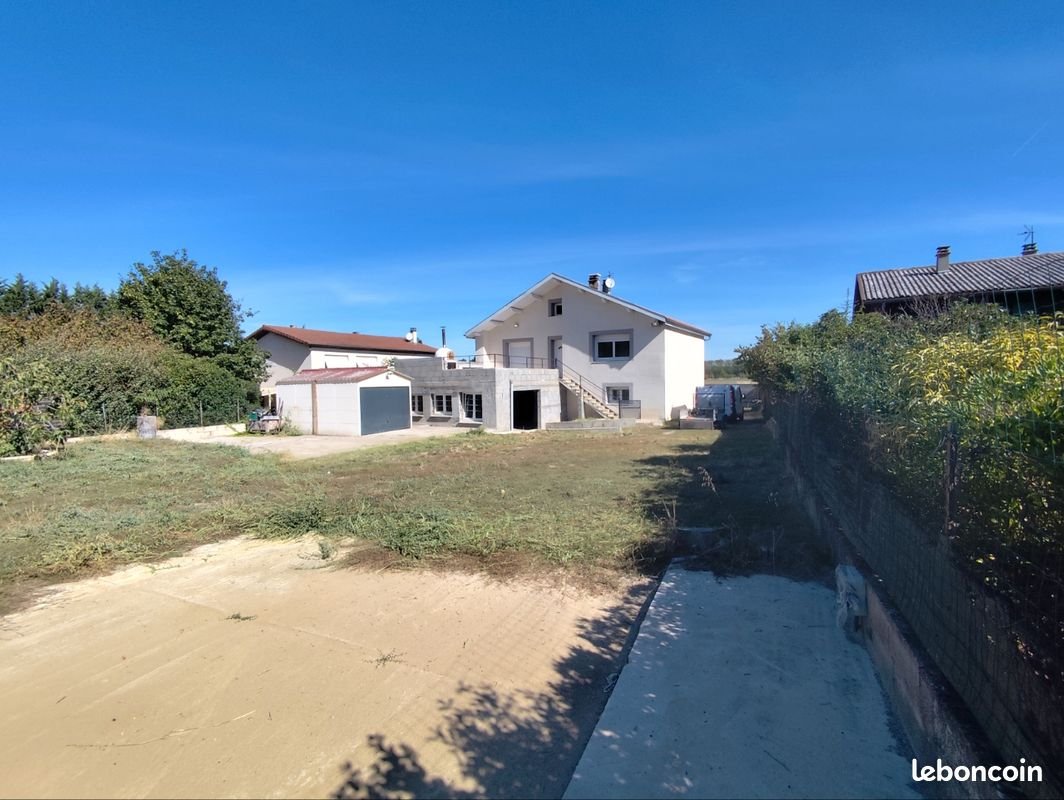 Maison à vendre, 97m², Lapeyrouse-Mornay