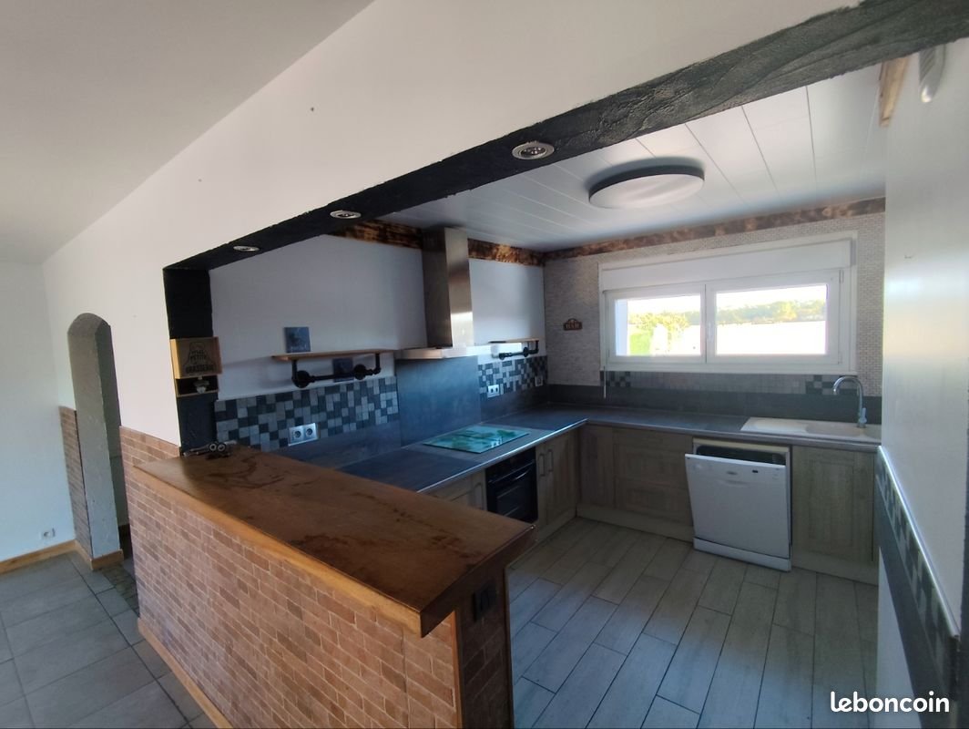 Maison à vendre, 97m², Lapeyrouse-Mornay