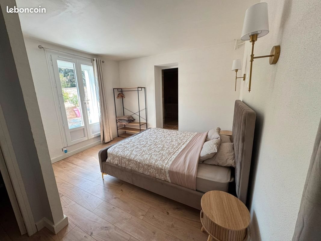 Maison à louer, 75m², La Garde-Adhémar