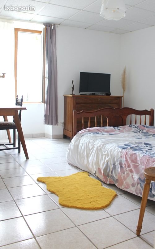 Appartement à louer, 30m², Pesmes