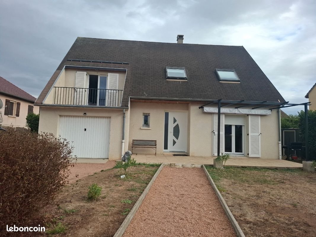 Maison à vendre, 105m², Domérat