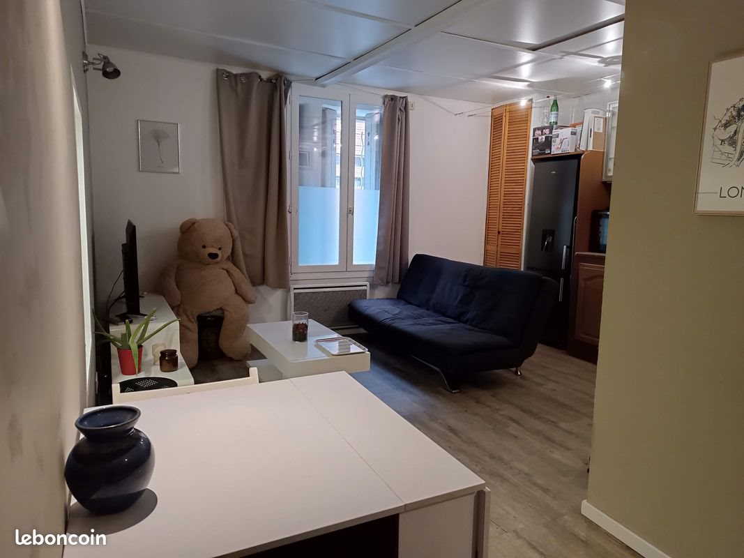Appartement à louer, 40m², Nîmes