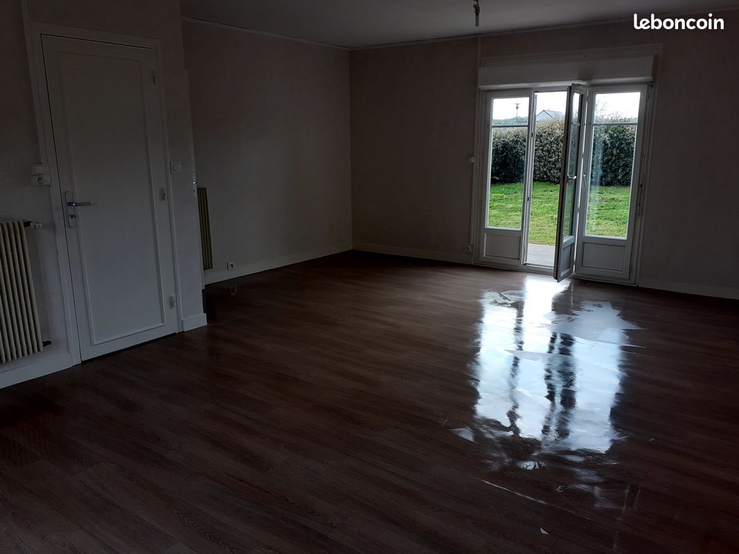 Maison à louer, 87m², Aucaleuc