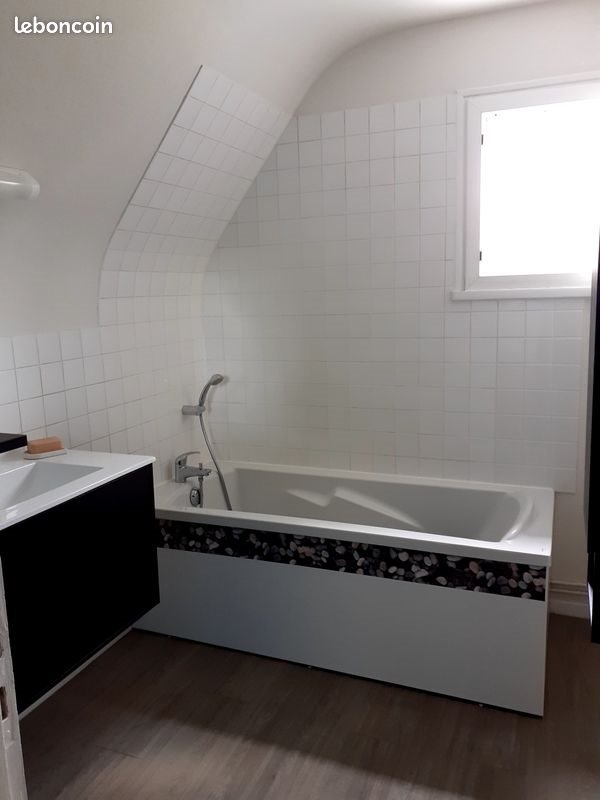 Maison à louer, 87m², Aucaleuc