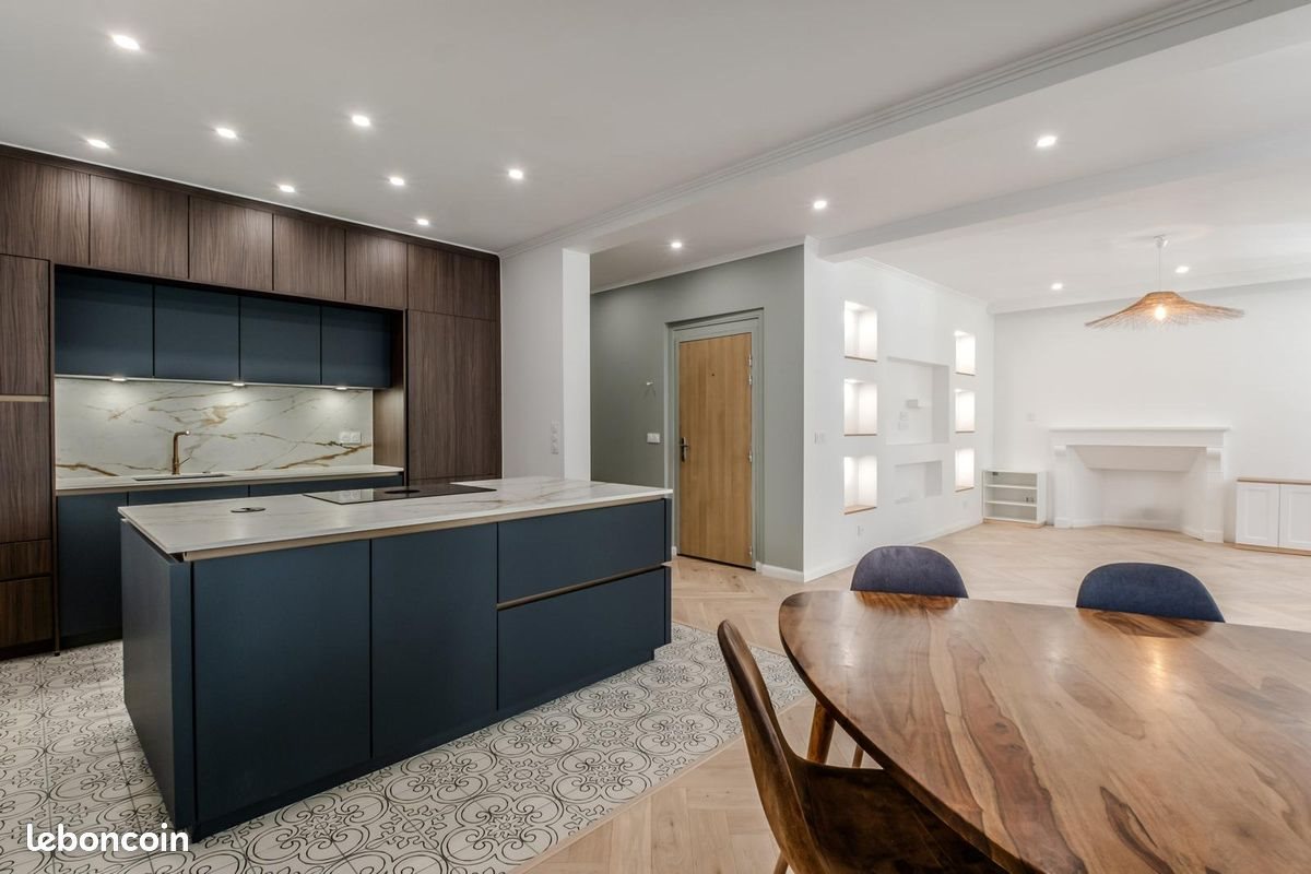 Appartement à vendre, 120m², Évian-les-Bains