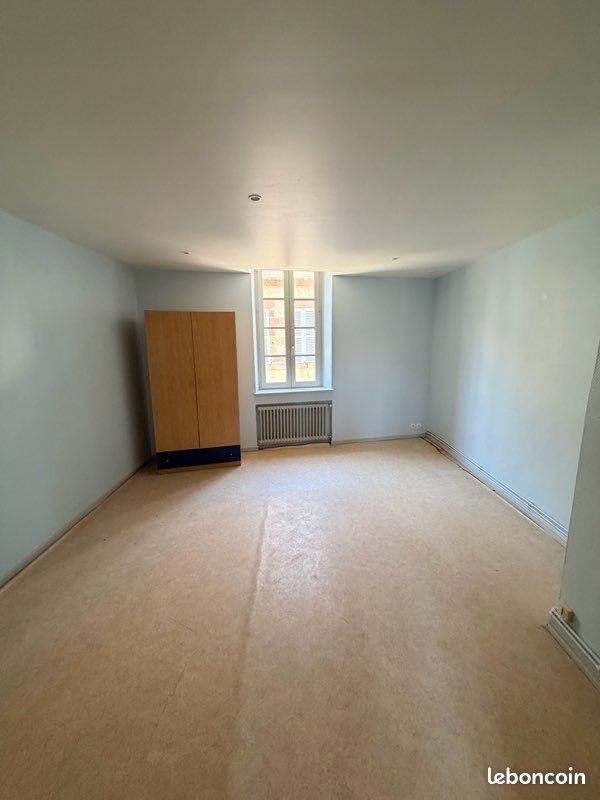 Appartement à louer, 29m², Moulins