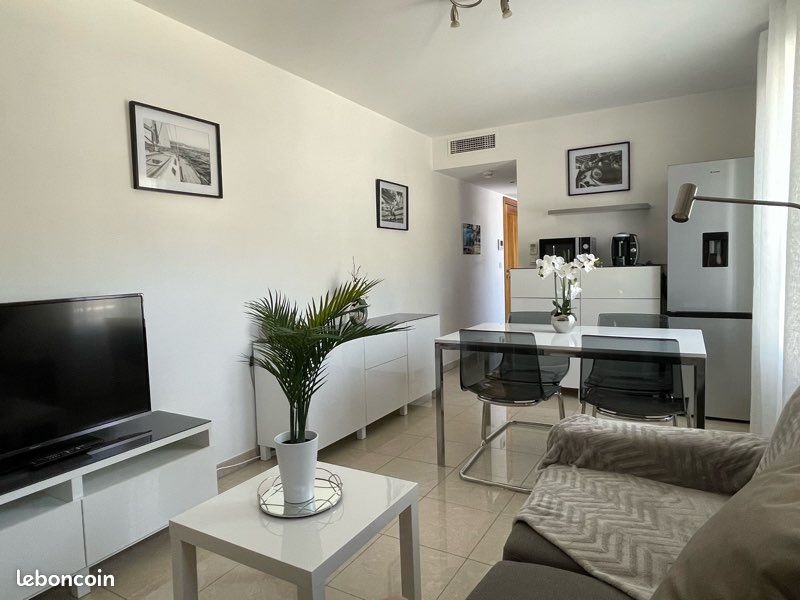 Appartement à vendre, 36m², La Roquebrussanne