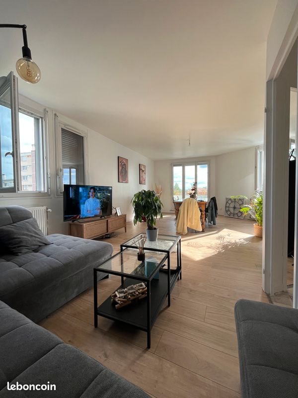 Appartement à louer, 77m², Reims