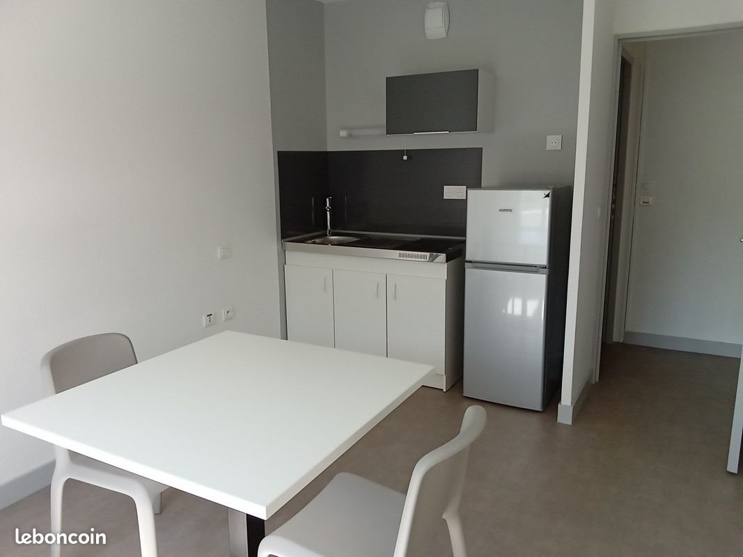 Appartement à louer, 33m², Niort