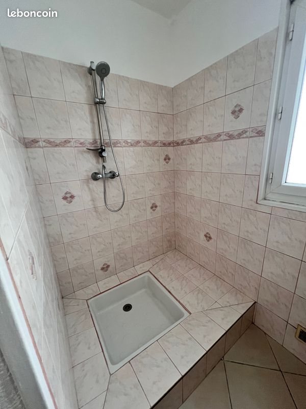 Appartement à louer, 34m², Saint-Max