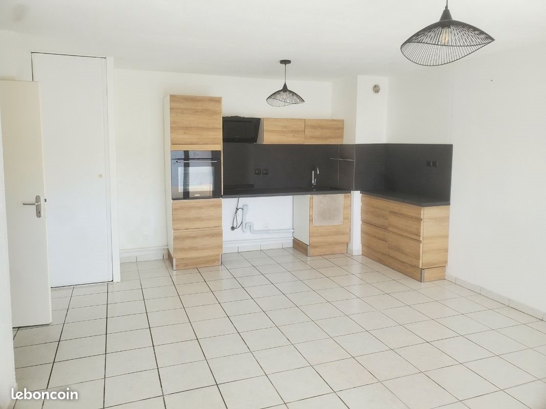Appartement à louer, 56m², Libourne