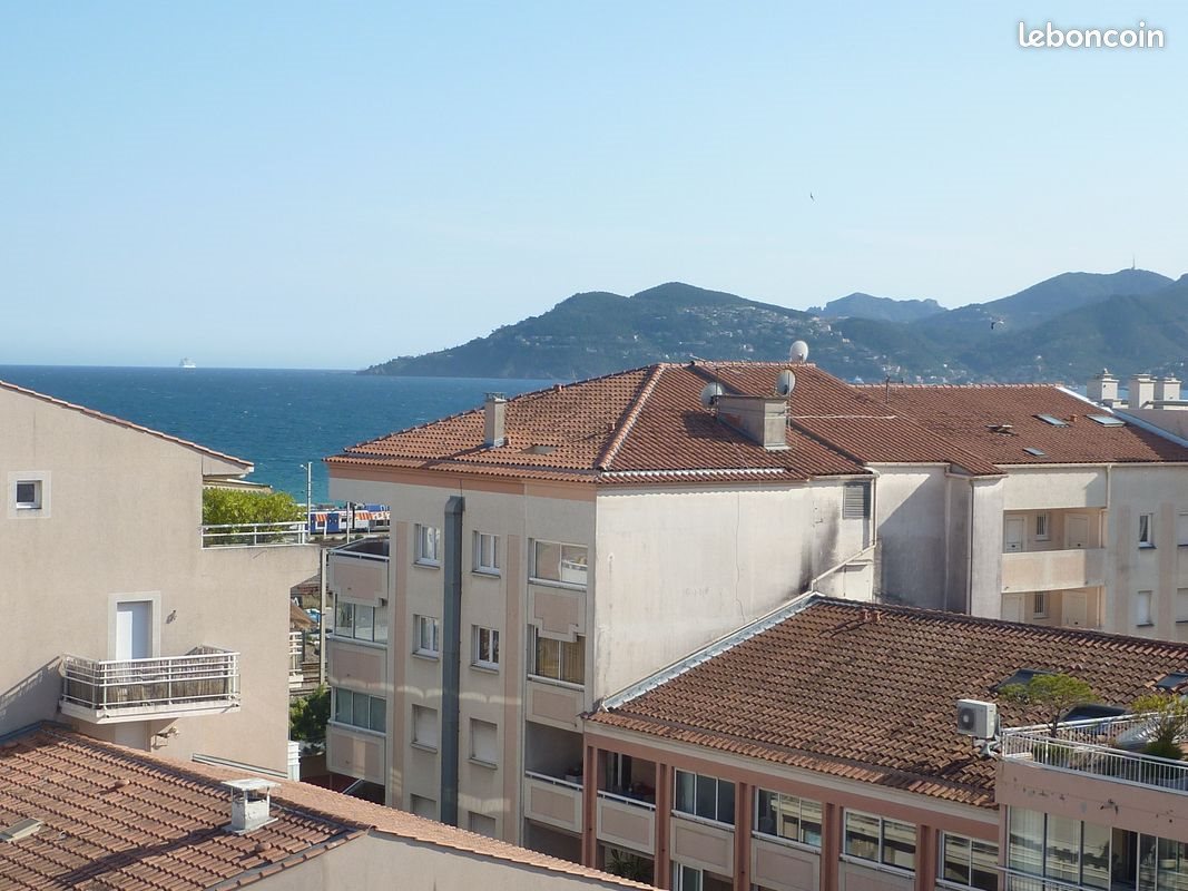 Appartement à louer, 29m², Cannes-la-Bocca