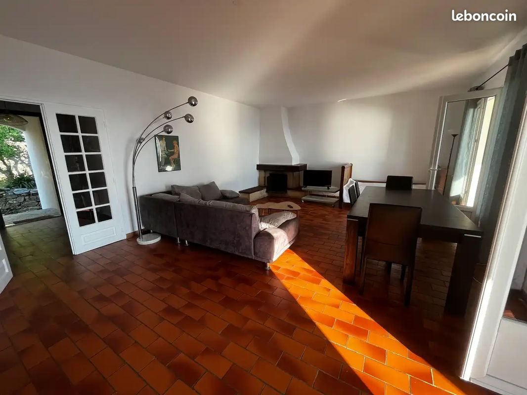 Maison à louer, 113m², San-Martino-di-Lota