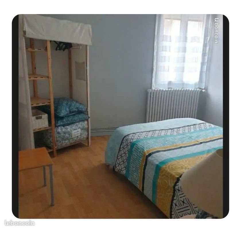 Maison à louer, 29m², Saint-Chély-d'Apcher