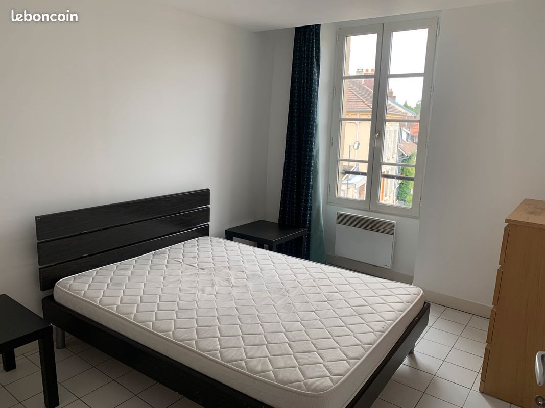 Appartement à louer, 50m², Septeuil
