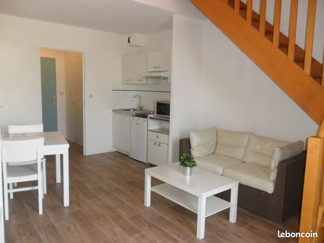 Appartement à louer, 40m², Nîmes