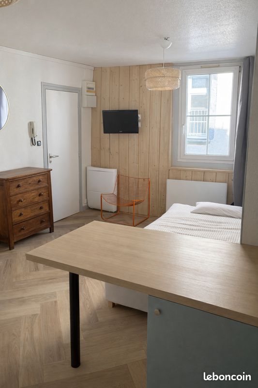 Appartement à louer, 25m², Aurillac