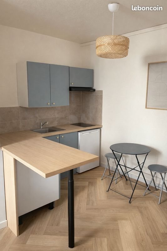 Appartement à louer, 25m², Aurillac