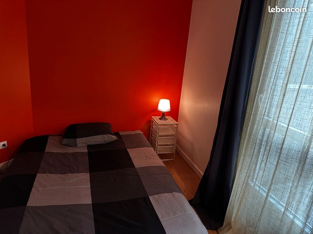 Appartement à louer, 25m², Évry-Courcouronnes