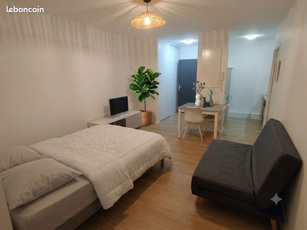 Appartement à louer, 26m², Pessac