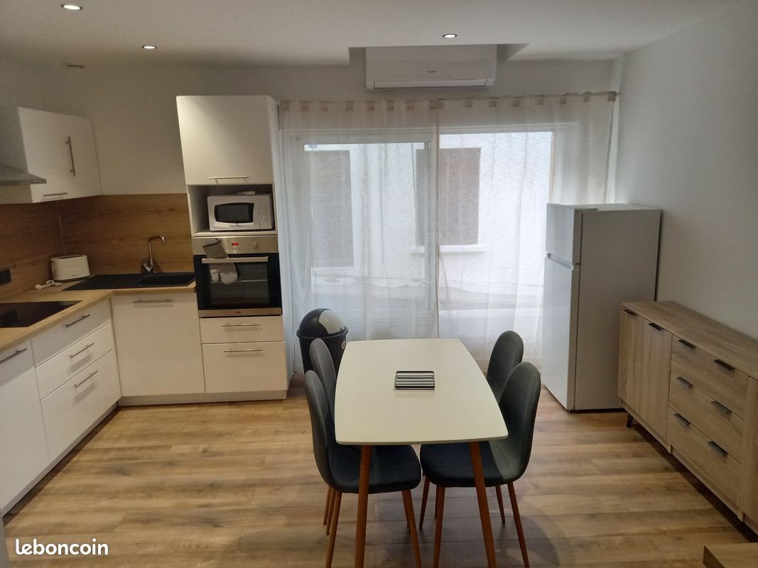 Appartement à louer, 45m², Lamalou-les-Bains