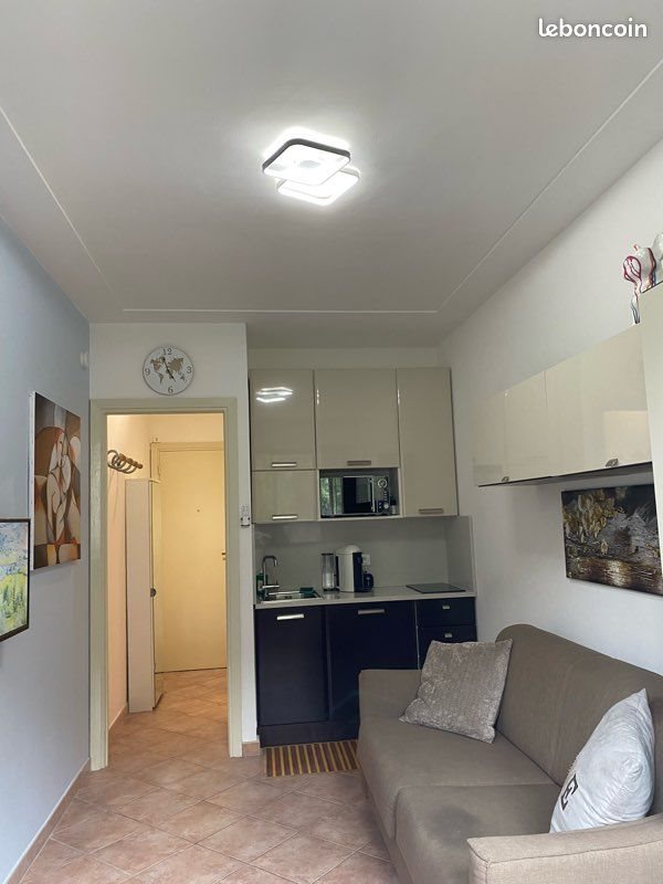 Appartement à louer, 17m², Menton