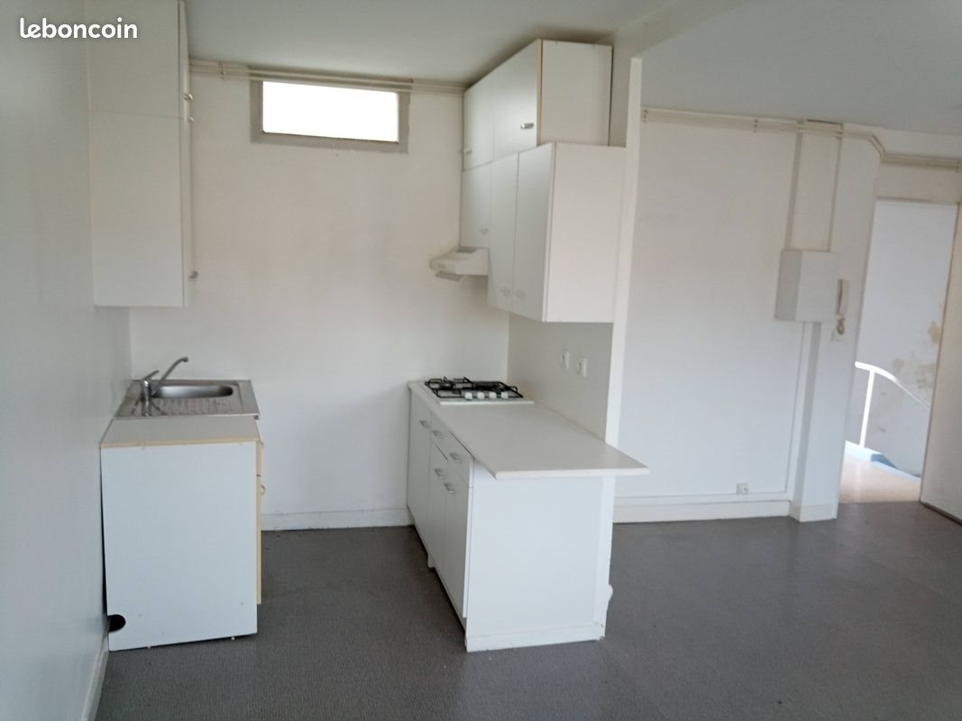 Appartement à louer, 40m², Riom