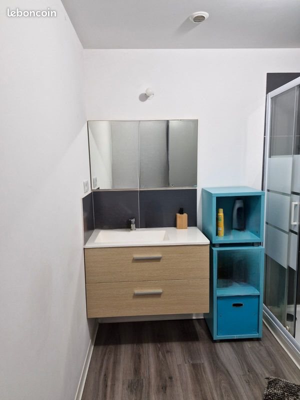 Appartement à louer, 70m², Condom