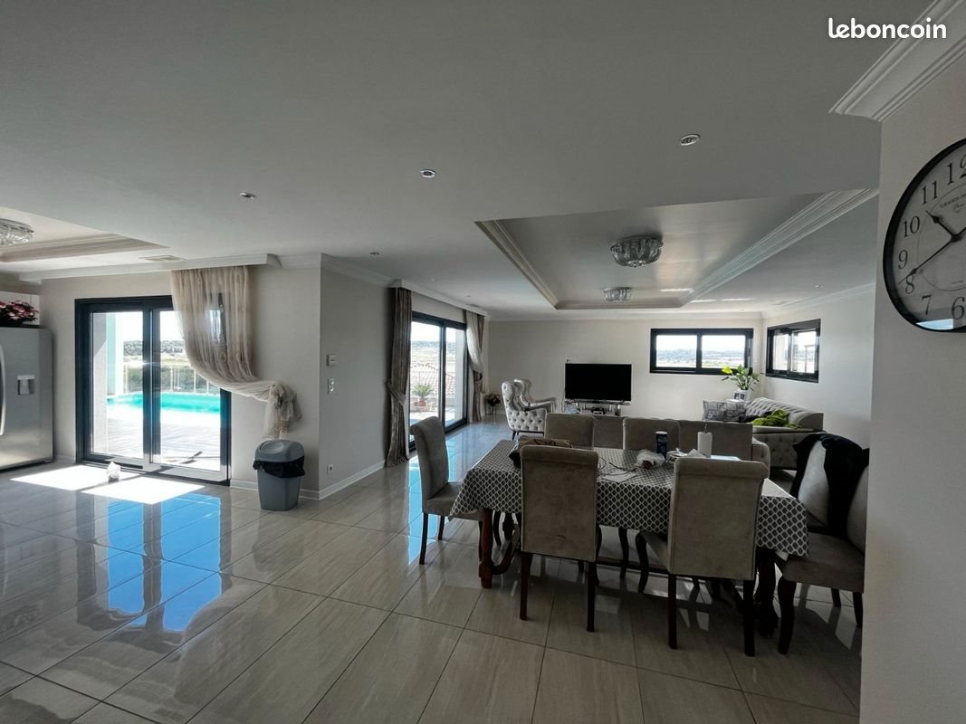 Maison à vendre, 167m², Montredon-des-Corbières