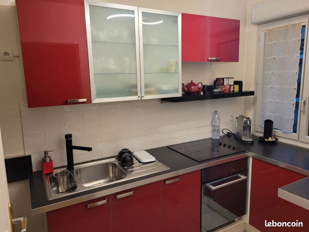 Appartement à louer, 50m², Suresnes